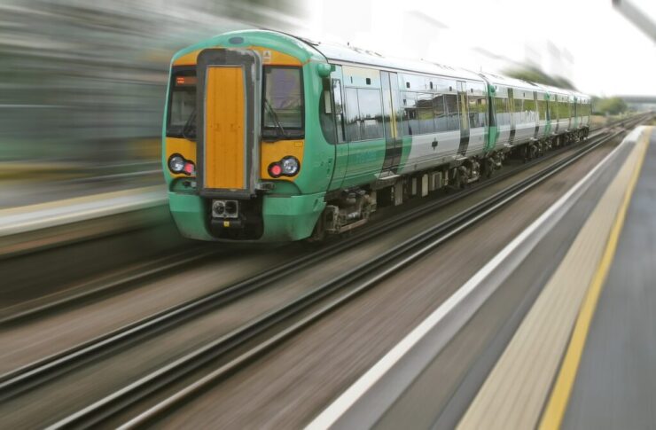 blur commute commuting locomotive 1239439
